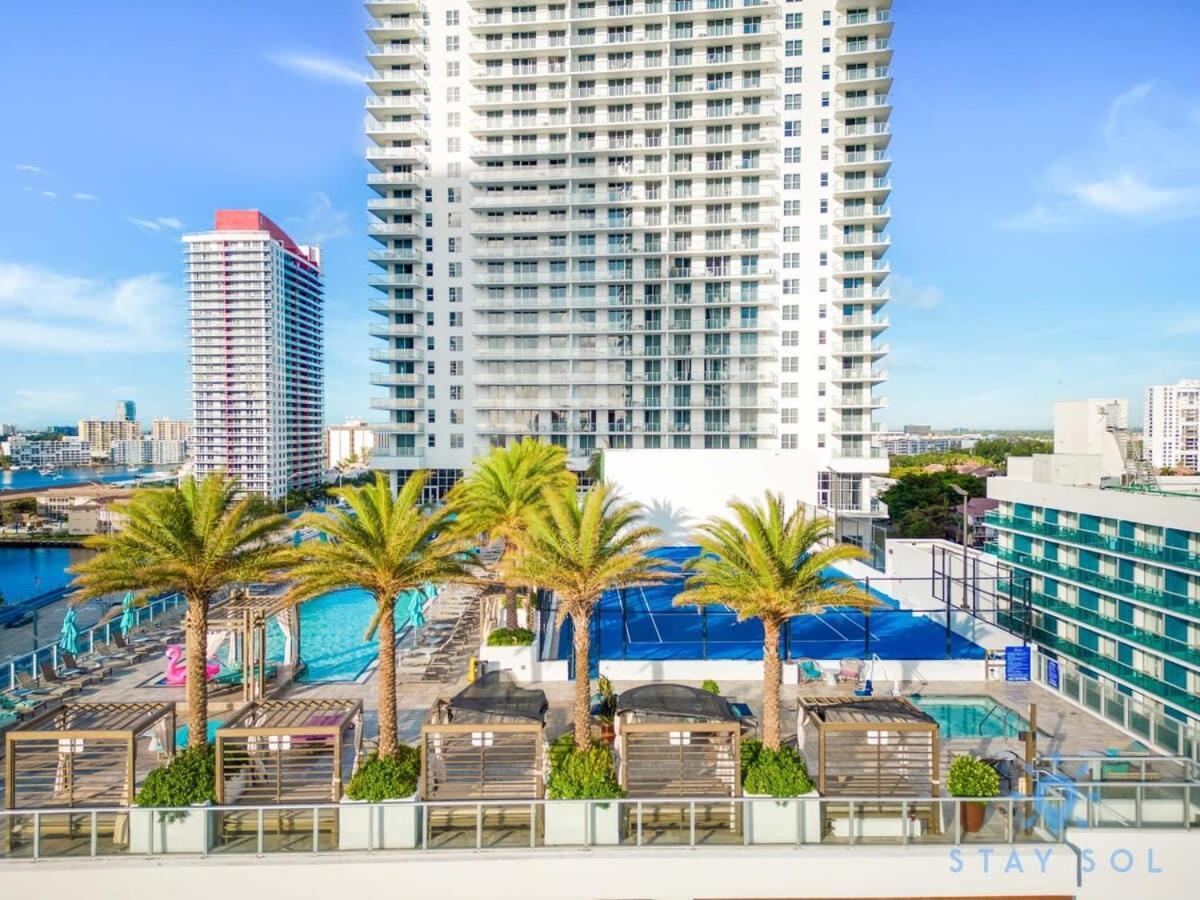 شقة Wrap Around Balcony - Insane Views - Amazing Pools هوليوود المظهر الخارجي الصورة